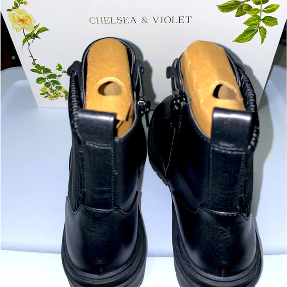 NIB Chelsea & Violet Rumi Leather Lace-Up Chunky Lug Sole Combat Booties Bla… - Picture 9 of 15